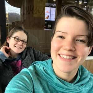 Meet your Posher, Liz